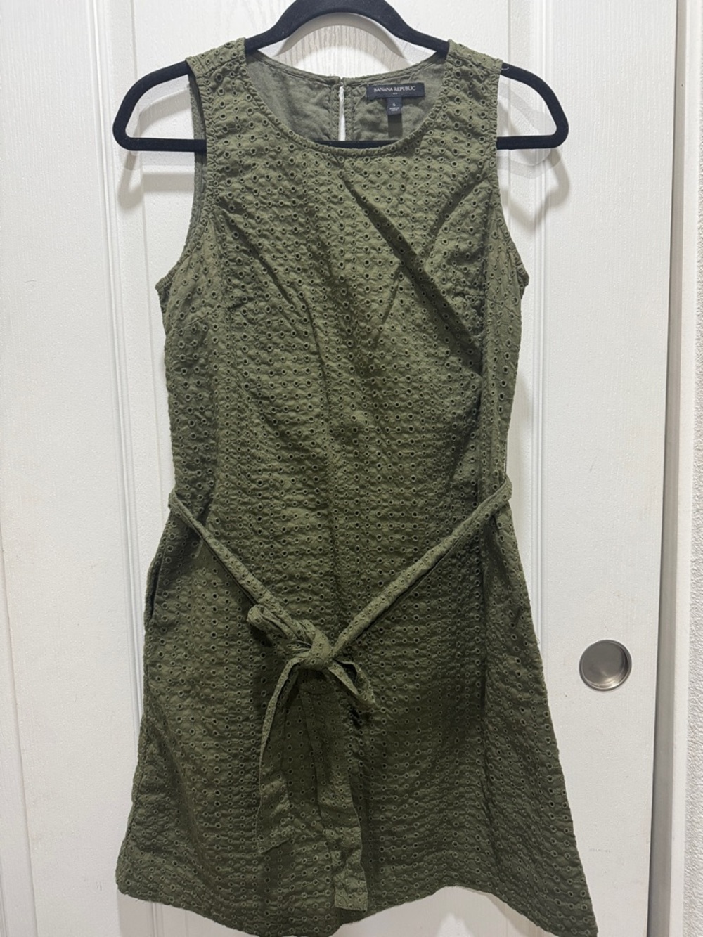 Banana Republic Size 6 Olive Eyelet A-Line Mini Dress Tie Waist
